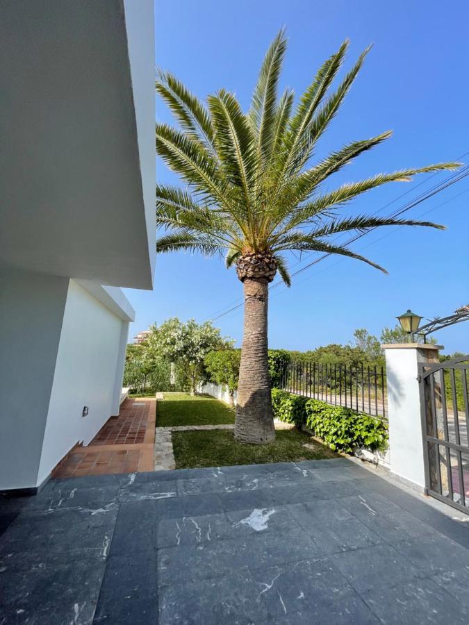 Villa Garrido 克罗姆港 外观 照片