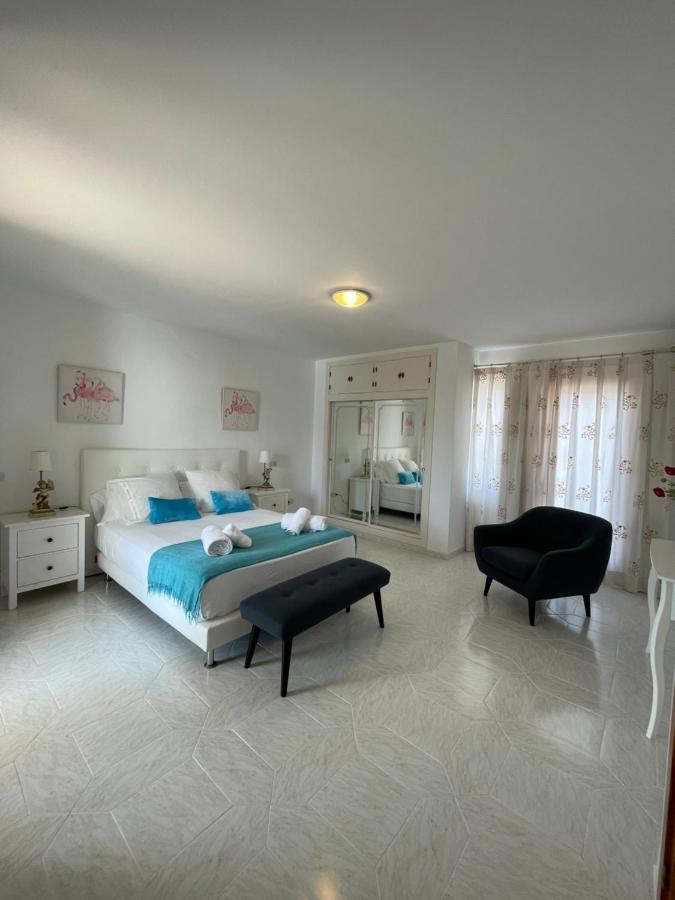 Villa Garrido 克罗姆港 外观 照片